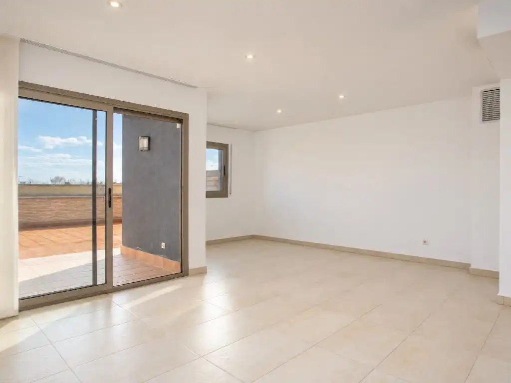 Casa con piscina in vendita a Fornells de la Selva, imagen 4
