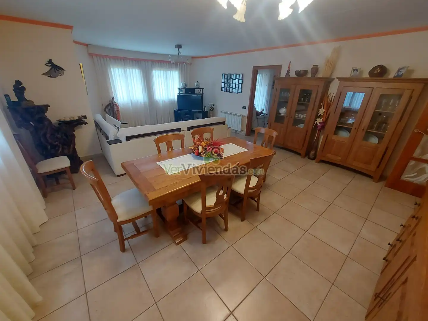 Menjador de Casa o xalet en venda en Vallirana amb Aire condicionat, Calefacció i Jardí privat