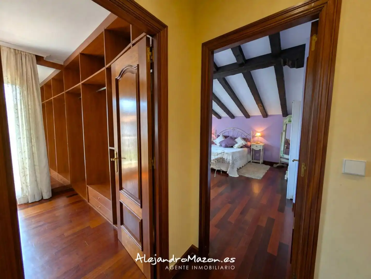 Einfamilien-Reihenhaus zum Verkauf in Castro-Urdiales mit Heizung, Privatgarten und Terrasse