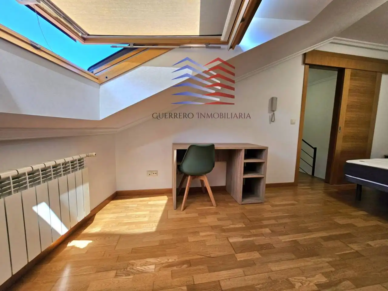 Maisonette zur Miete in Ourense Capital  mit Heizung, Parkett und Möbliert