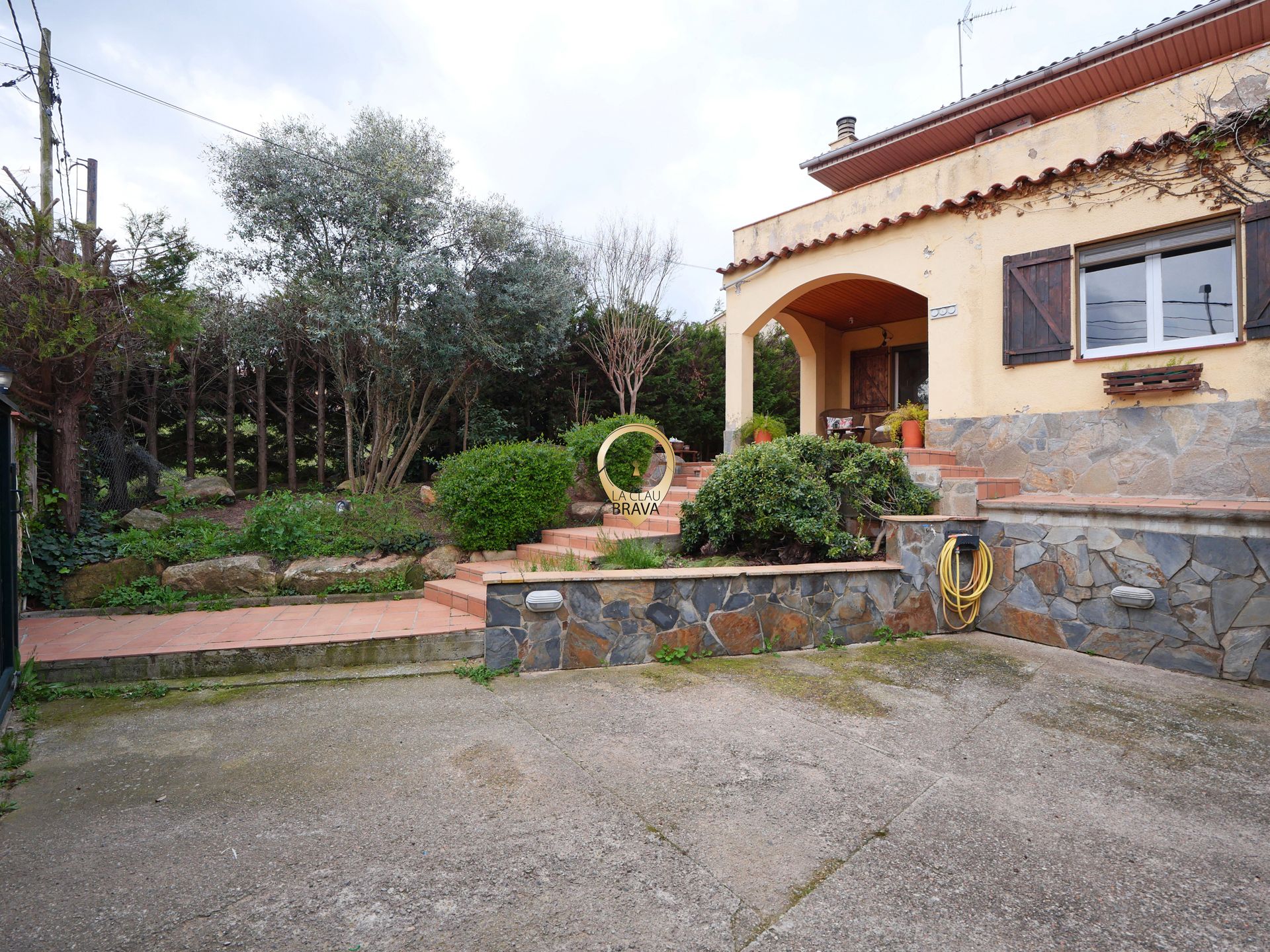 Garden of Houses for sale in Santa Coloma de Farners  with Air Conditioner, Heating and Private garden