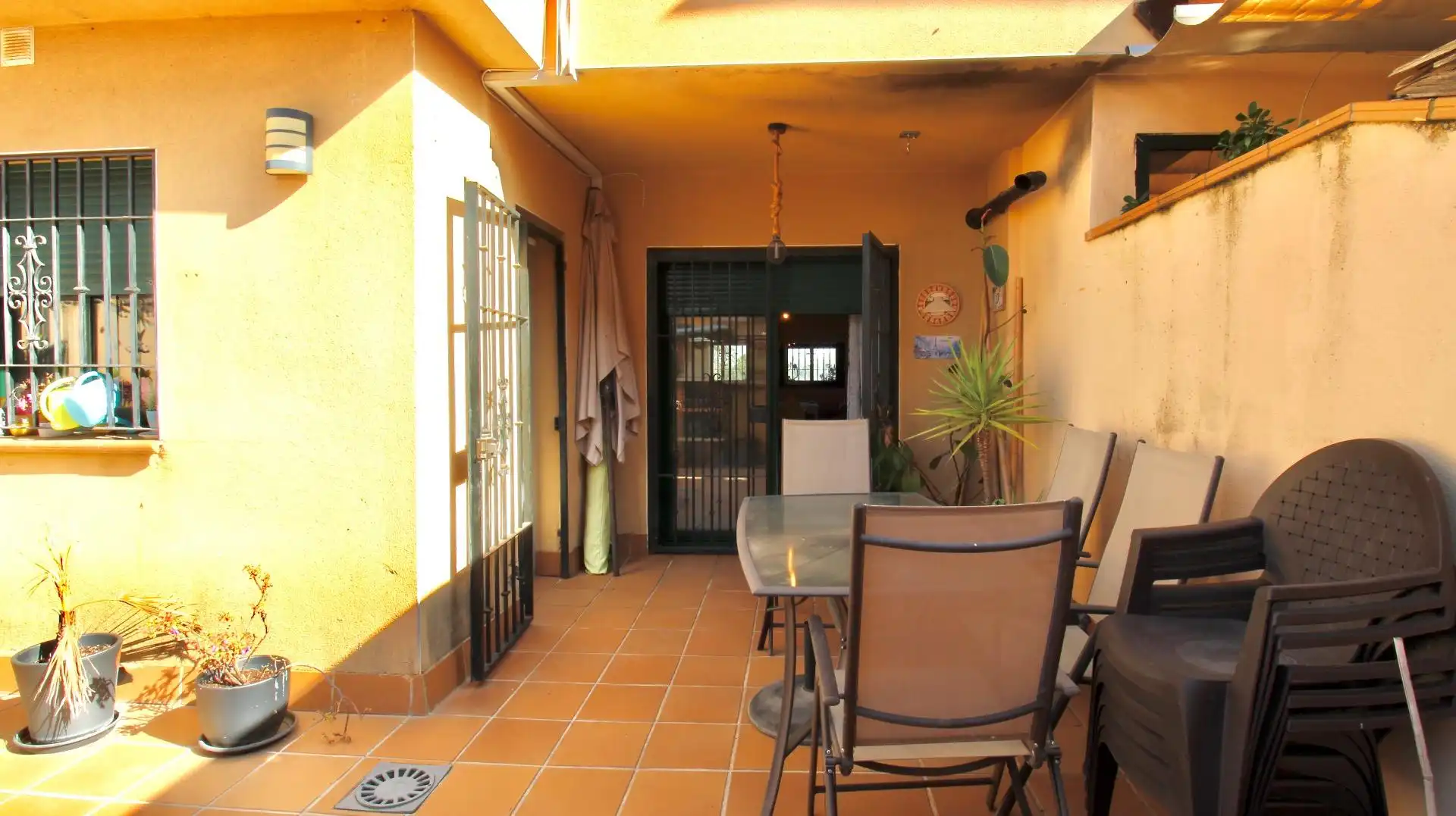 Terrassa de Casa adosada en venda en Alhendín amb Jardí privat i Terrassa