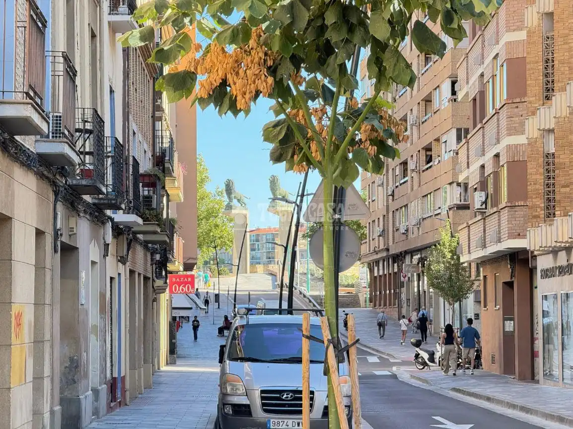 Local comercial de lloguer a Calle Sixto Celorrio, imagen 5