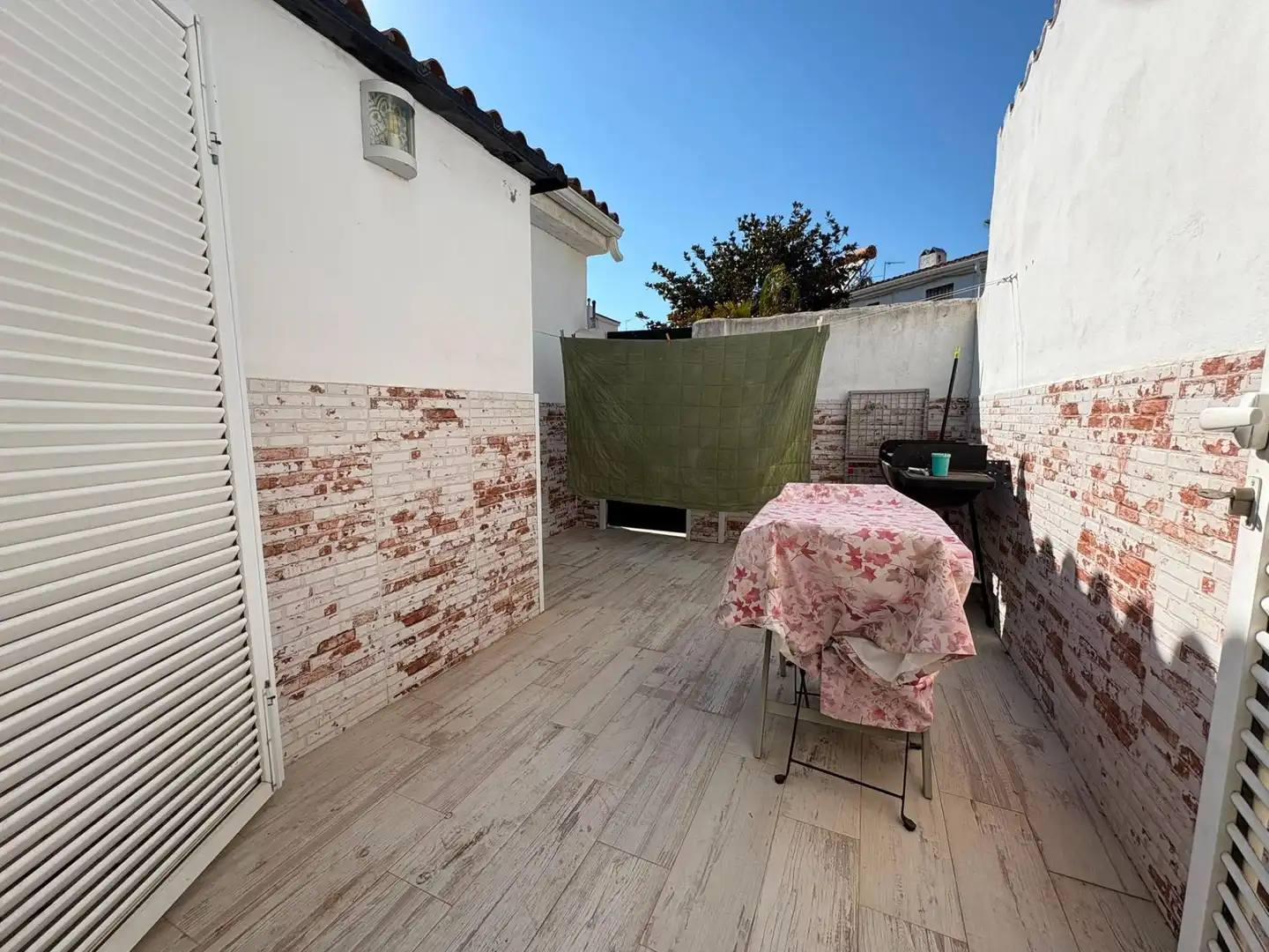 Terrassa de Casa adosada en venda en Los Barrios