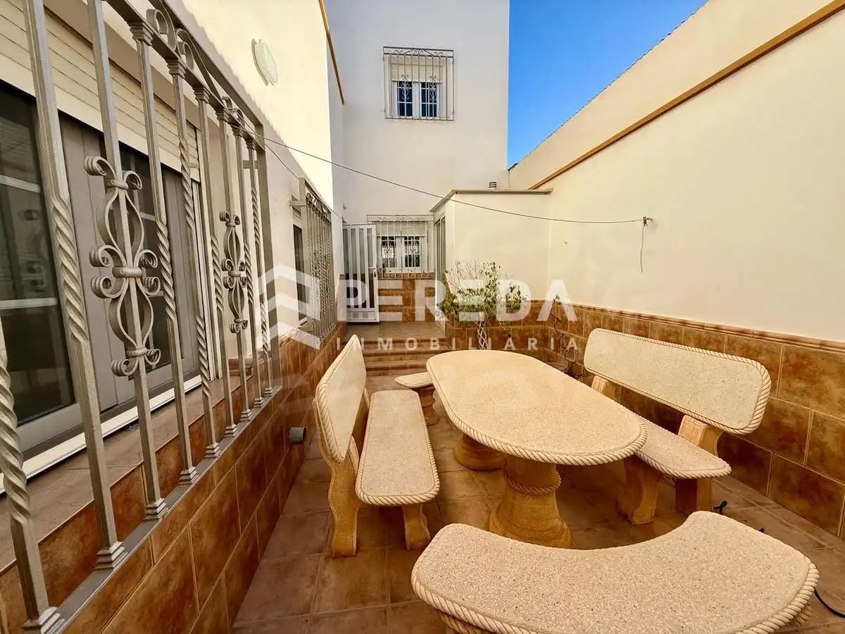Terrassa de Casa o xalet en venda en La Mojonera amb Jardí privat, Terrassa i Moblat