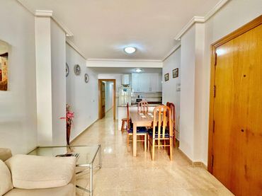 Appartement compact avec ascenseur à vendre à Calle de maria gil vallejos