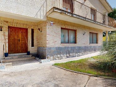 Chalet con balcón en venta en JOTA, LA (GRP) 19
