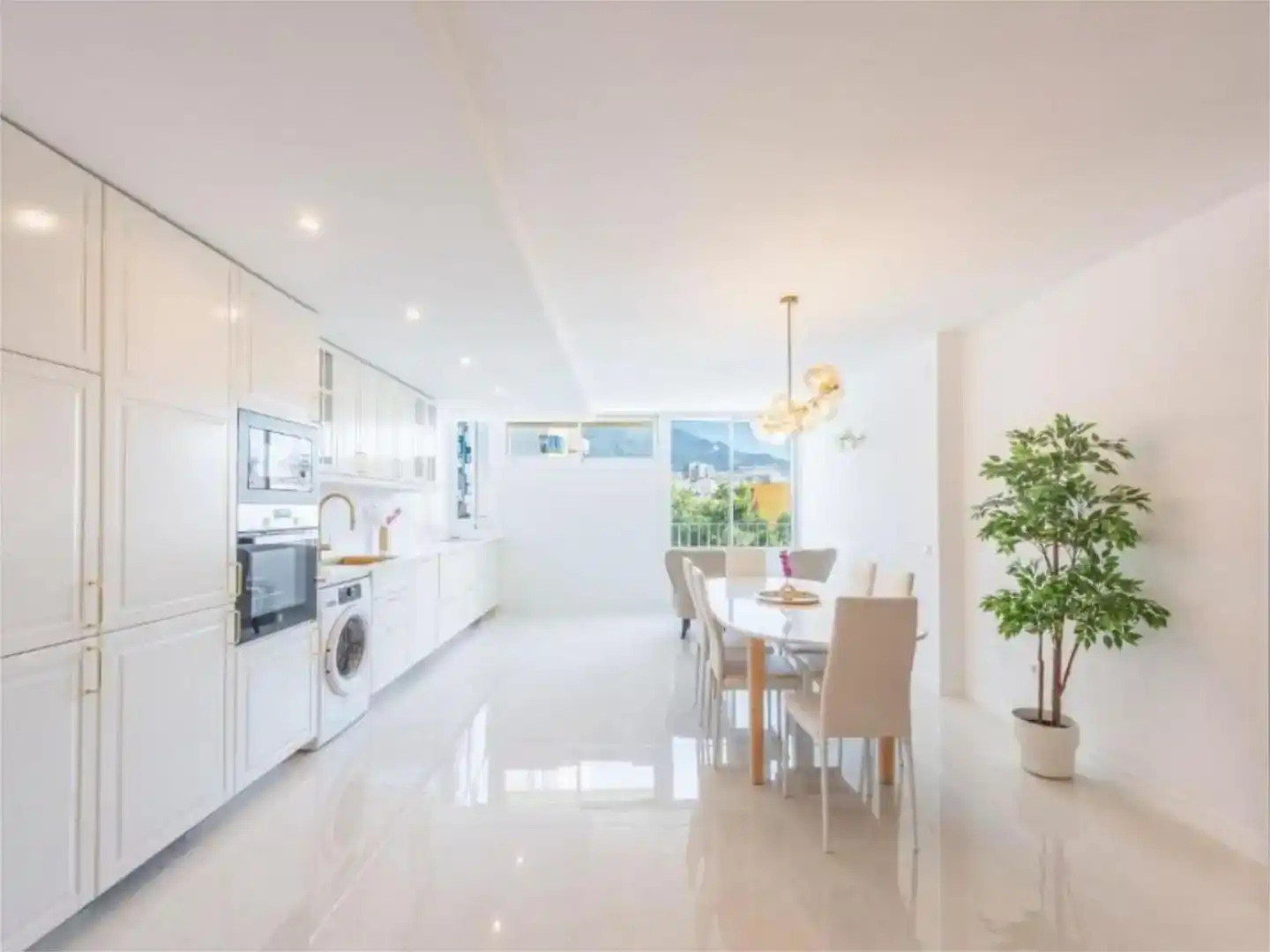 Küche von Wohnung zur Miete in Marbella mit Klimaanlage, Schwimmbad und Balkon