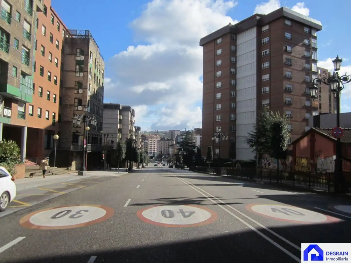 Außenansicht von Geschaftsraum zur Miete in Oviedo 