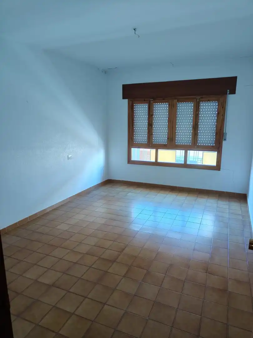 Casa o xalet en venda a Baza