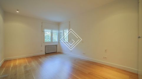 Foto 3 de Planta baja de alquiler en El Viso, Madrid Capital