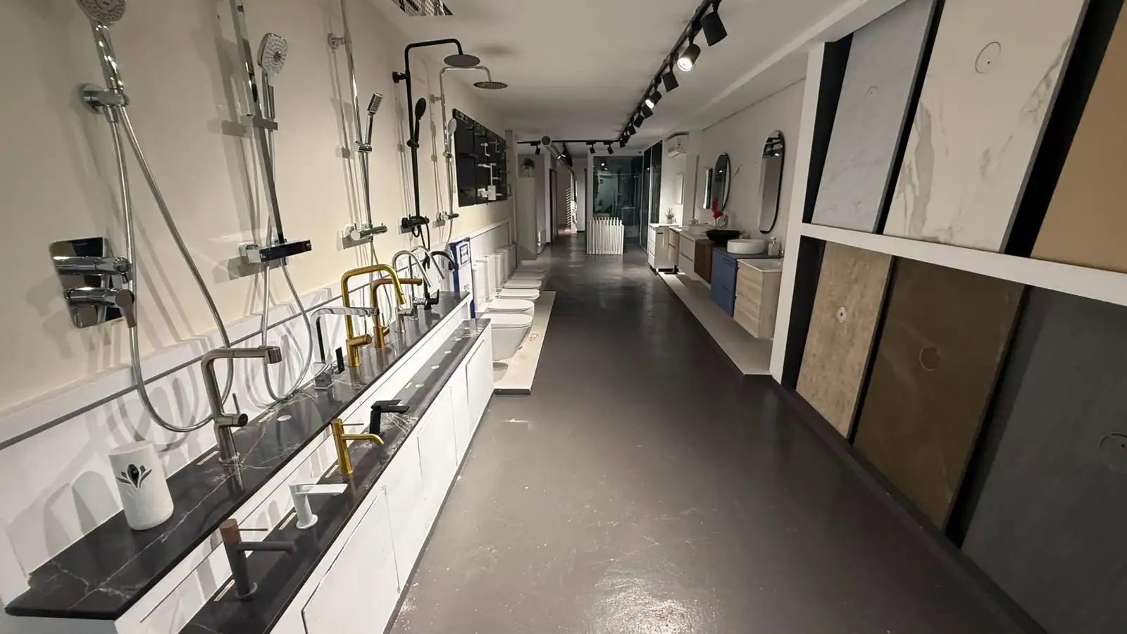 Business premises for transfer in Sant Andreu, imagen 17