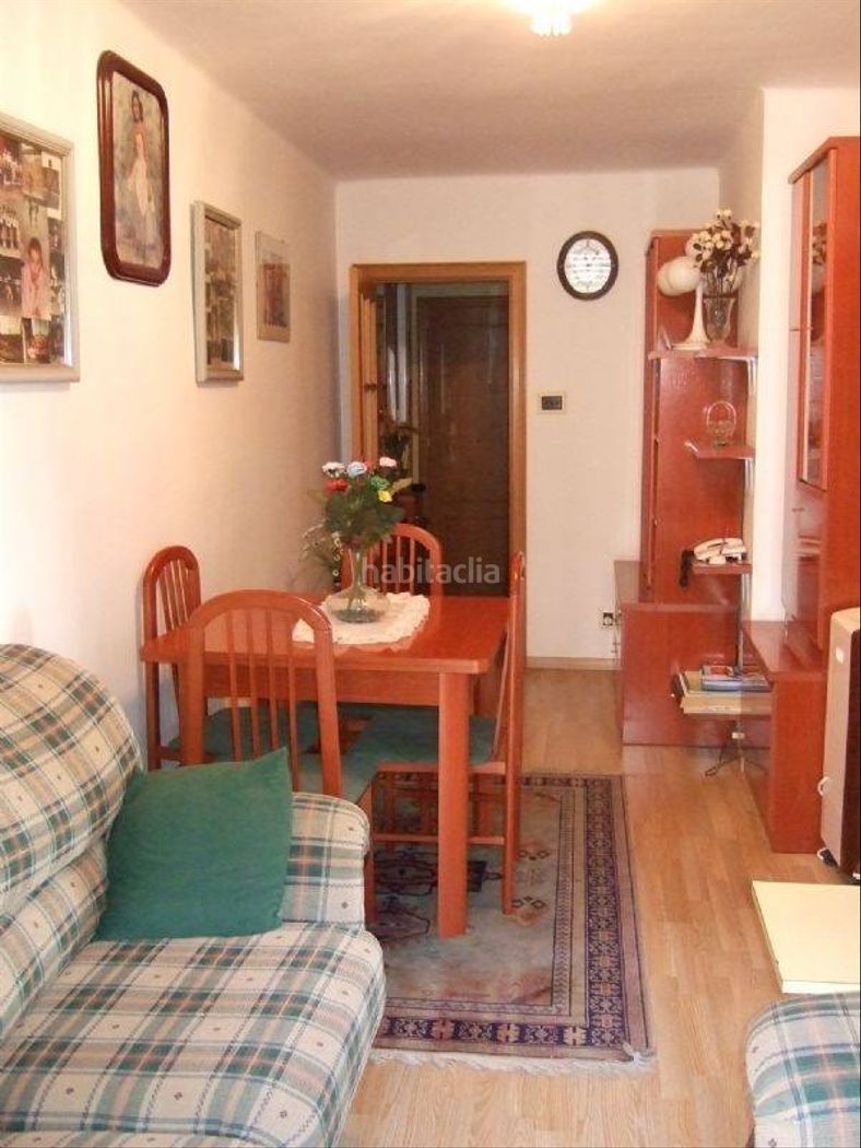 Dormitori de Pis en venda en Mataró amb Traster i Moblat