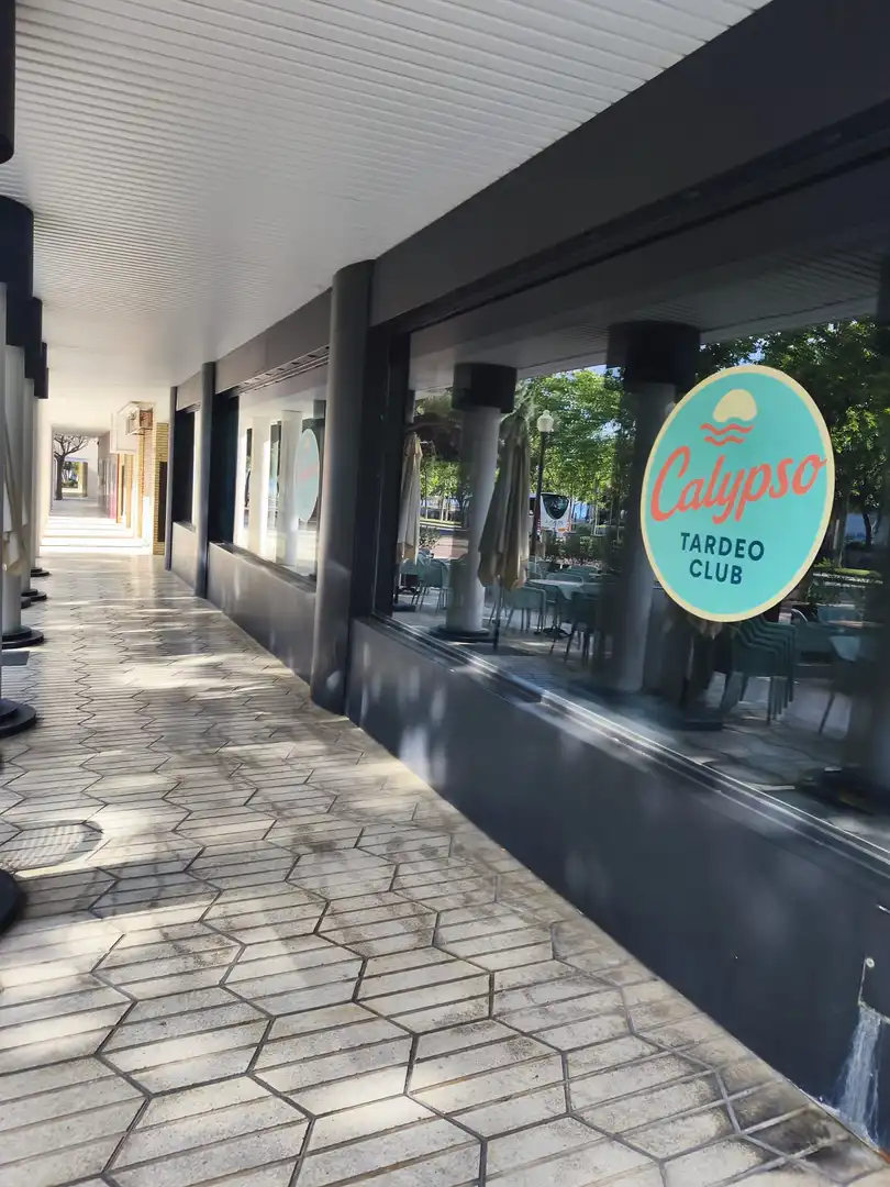 Business premises to rent in del Garbí, imagen 9