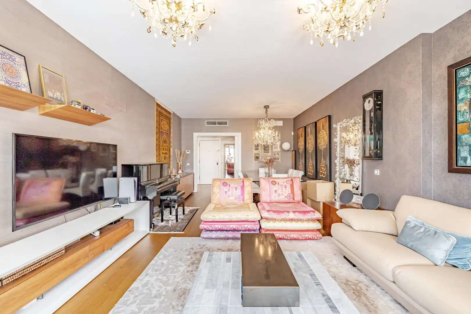 Living room of Ground floor for rent in Madrid  with Air Conditioner, Heating and Terrace