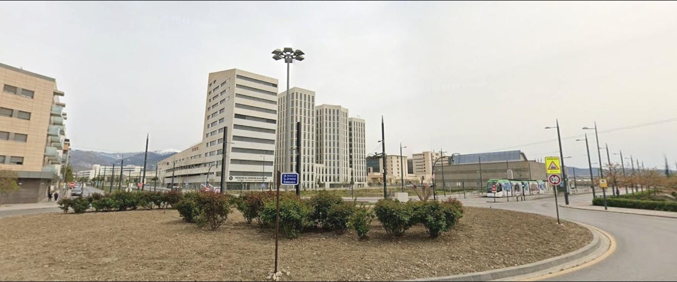 Exterior view of House or chalet for rent in Armilla  with Terrace and Community pool