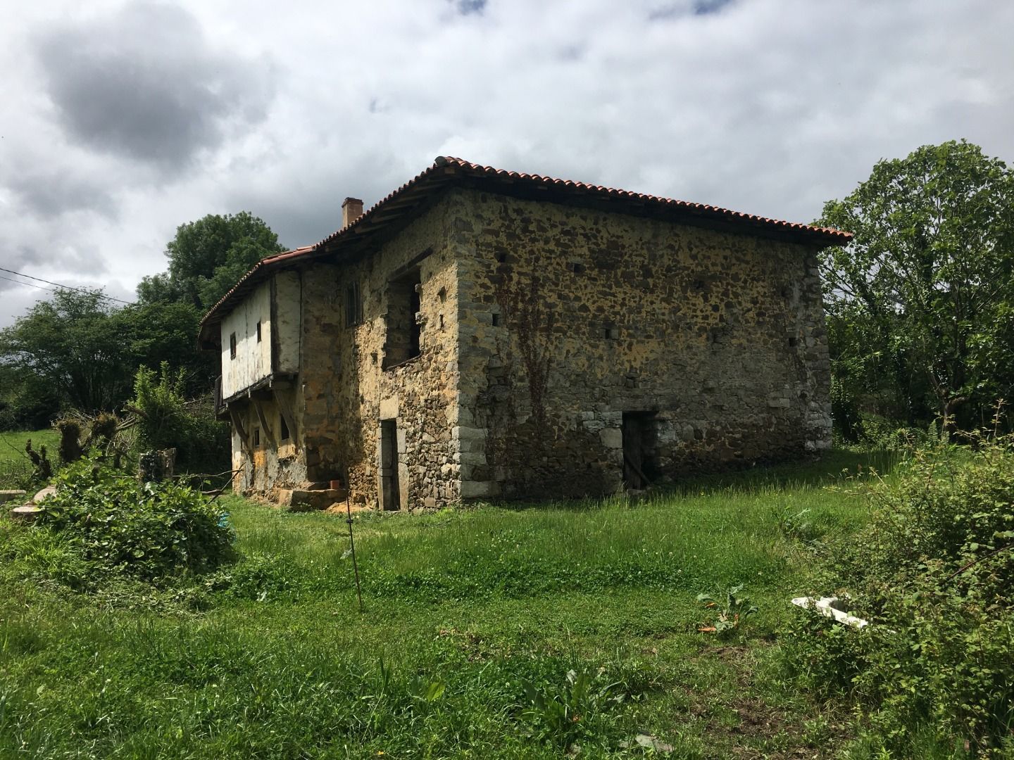 Vista exterior de Casa o xalet en venda en Parres
