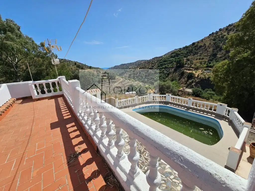 Casa rústica en venta en Torrox Pueblo, imagen 2