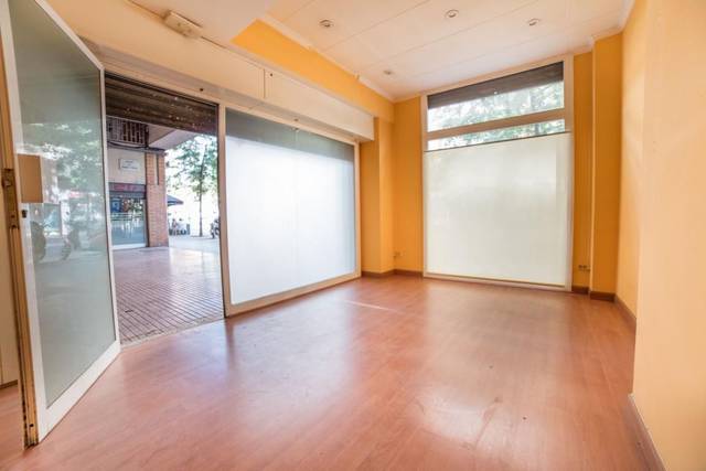 Local comercial en Alquiler en Carrer de Mallorca en El Clot