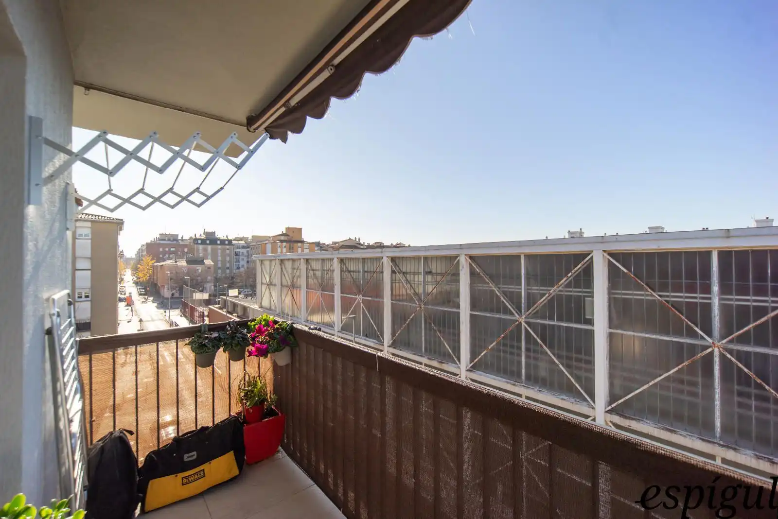 Flat for sale in Corunya, Sant Narcís