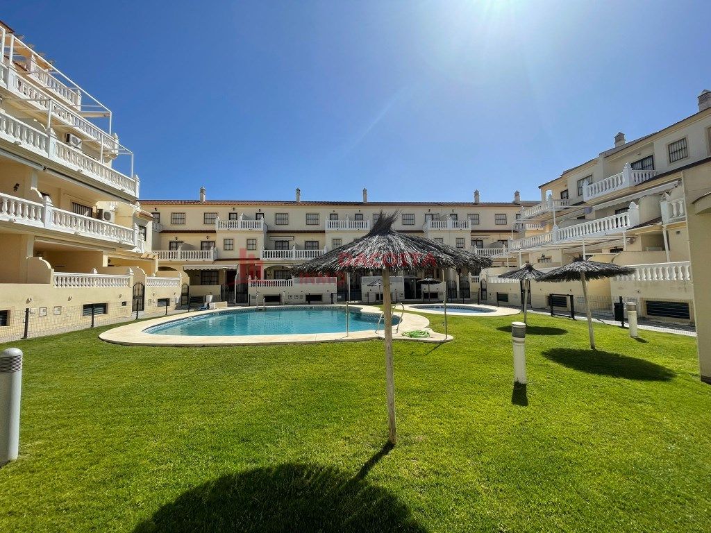 Vista exterior de Casa adosada de lloguer en La Antilla