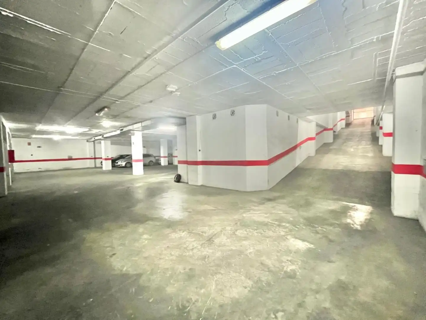 Parkplatz von Garage zur Miete in Torrevieja mit Alarm