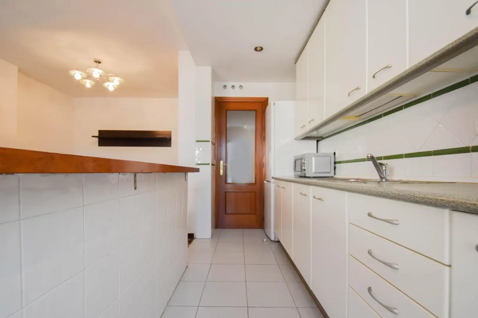 Cuina de Apartament en venda en Granada
