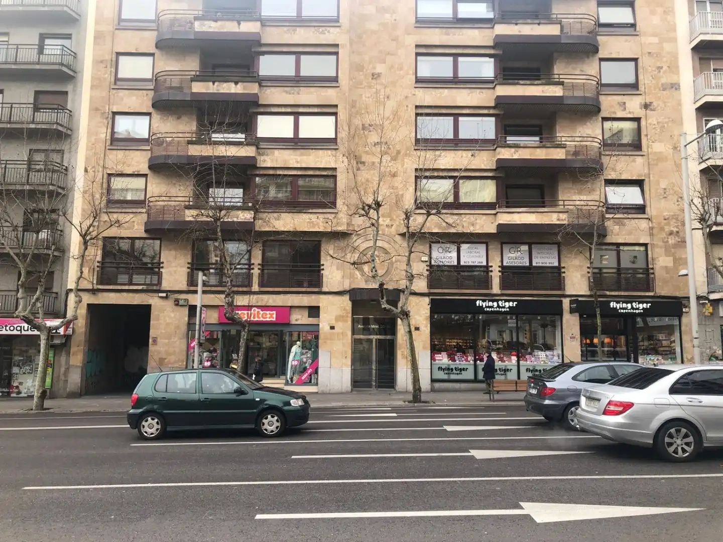 Vista exterior de Oficina de alquiler en Salamanca con Calefacción