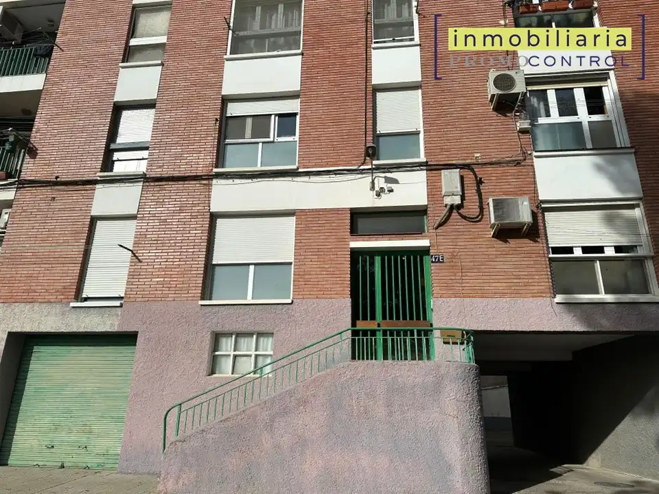 Vista exterior de Piso en venta en Zuera con Aire acondicionado, Calefacción y Amueblado