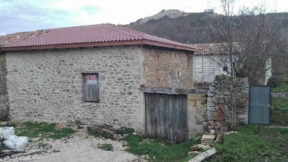 Exterior view of House or chalet for sale in Merindad de Sotoscueva