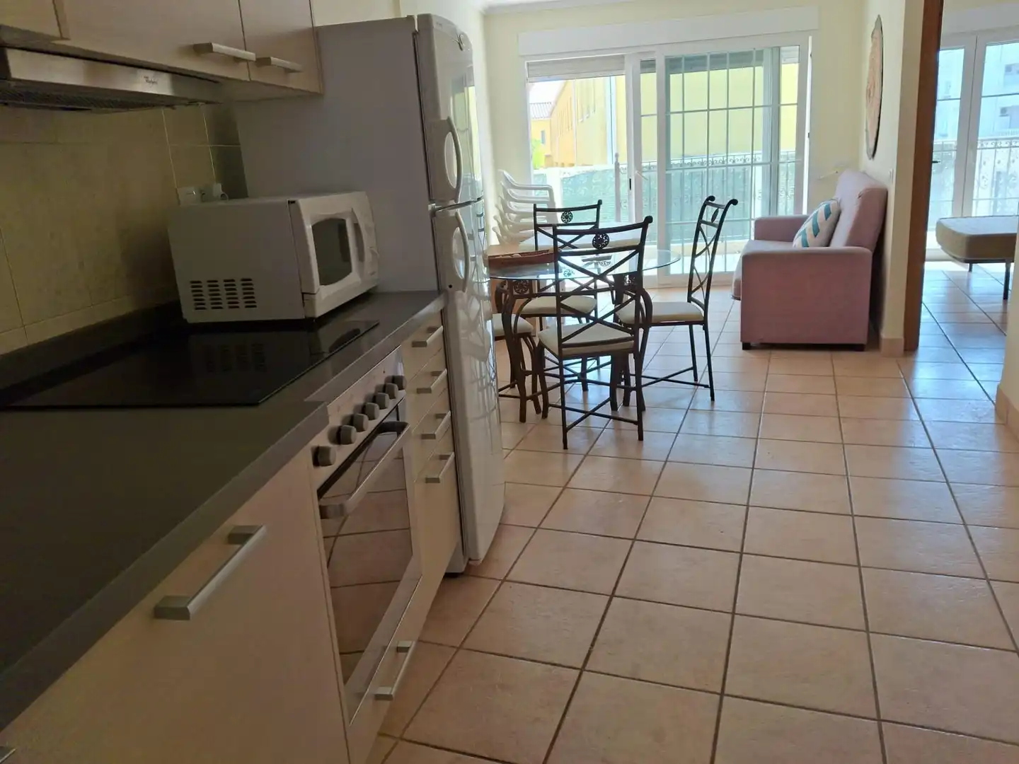 Kitchen of Apartments for sale in Alcalà de Xivert  with Community pool