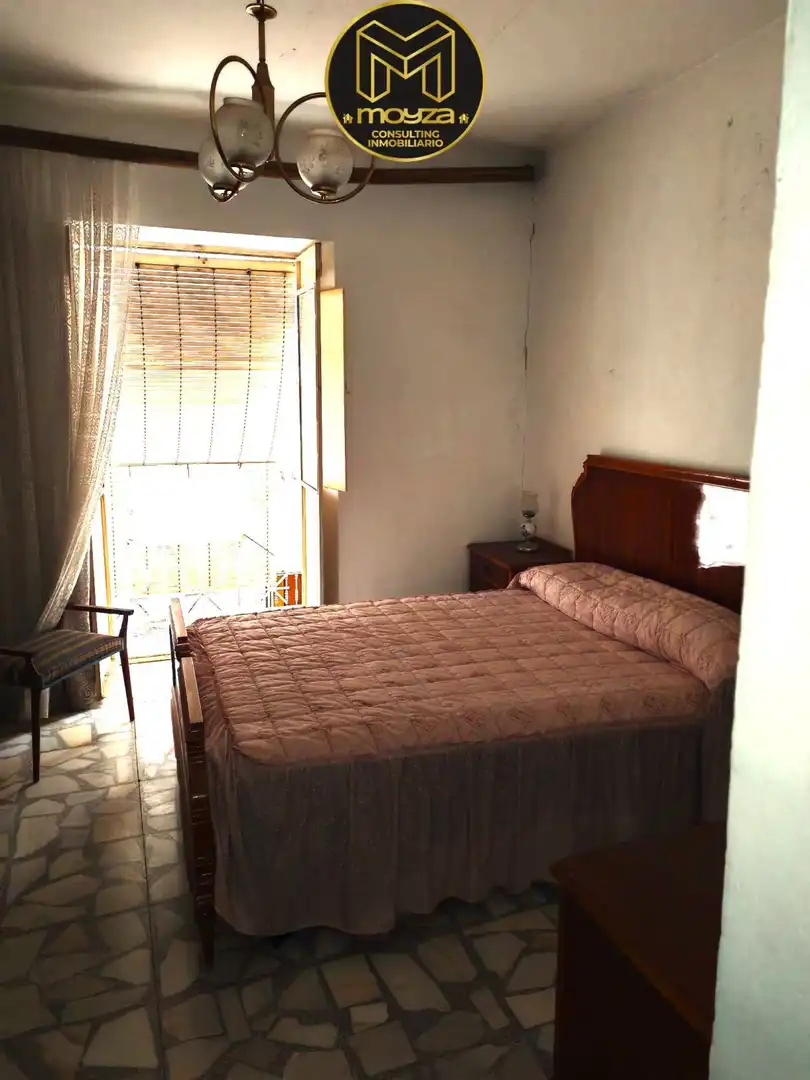 Casa amb terrassa en venda a Villatorres, imagen 4