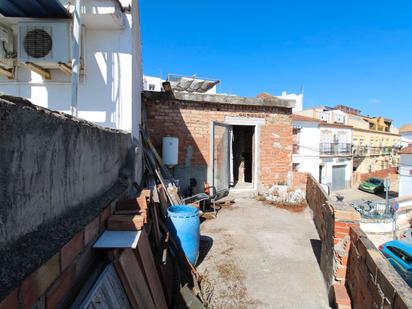 Vista exterior de Casa o xalet en venda en Alhaurín de la Torre amb Terrassa