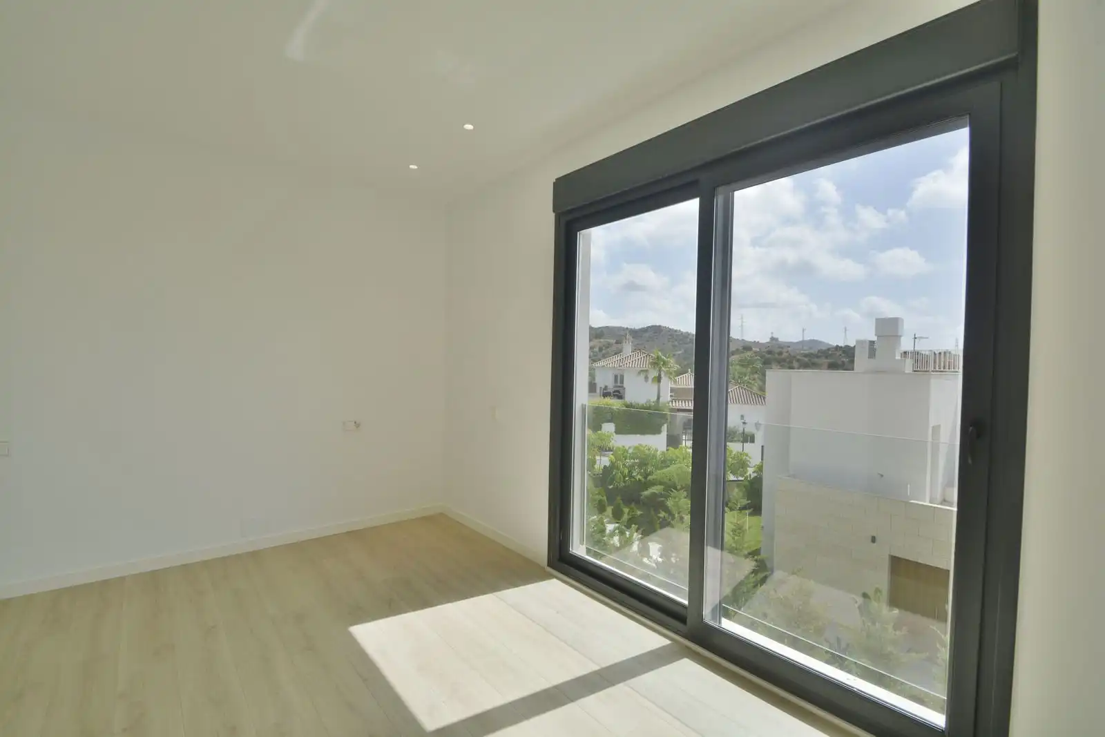 Bedroom of Houses for sale in Marbella  with Air Conditioner, Private garden and Terrace