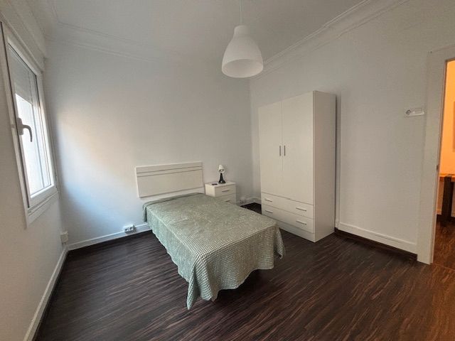 Bedroom of Flat to rent in Ferrol  with Heating, Parquet flooring and Furnished