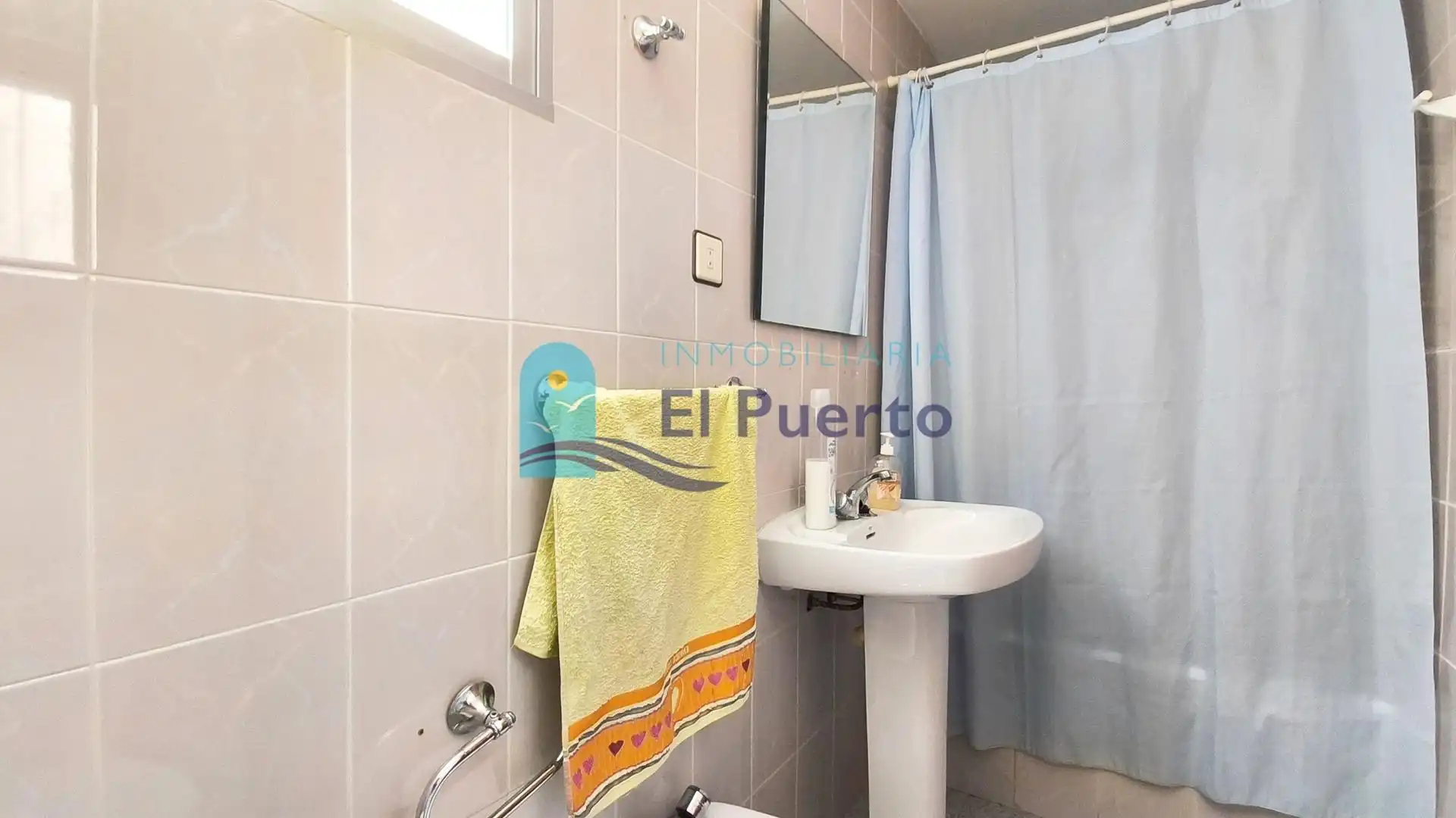Baño de Piso en venta en Mazarrón con Aire acondicionado, Calefacción y Terraza