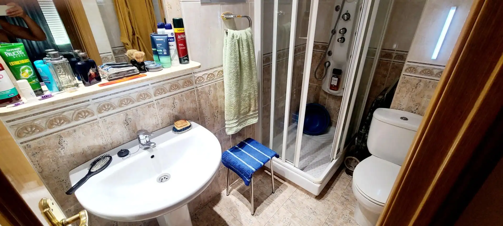Bany de Apartament en venda en Madrid amb Calefacció