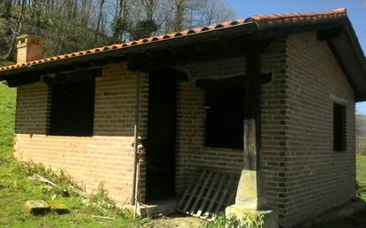 Vista exterior de Casa o xalet en venda en Ruente