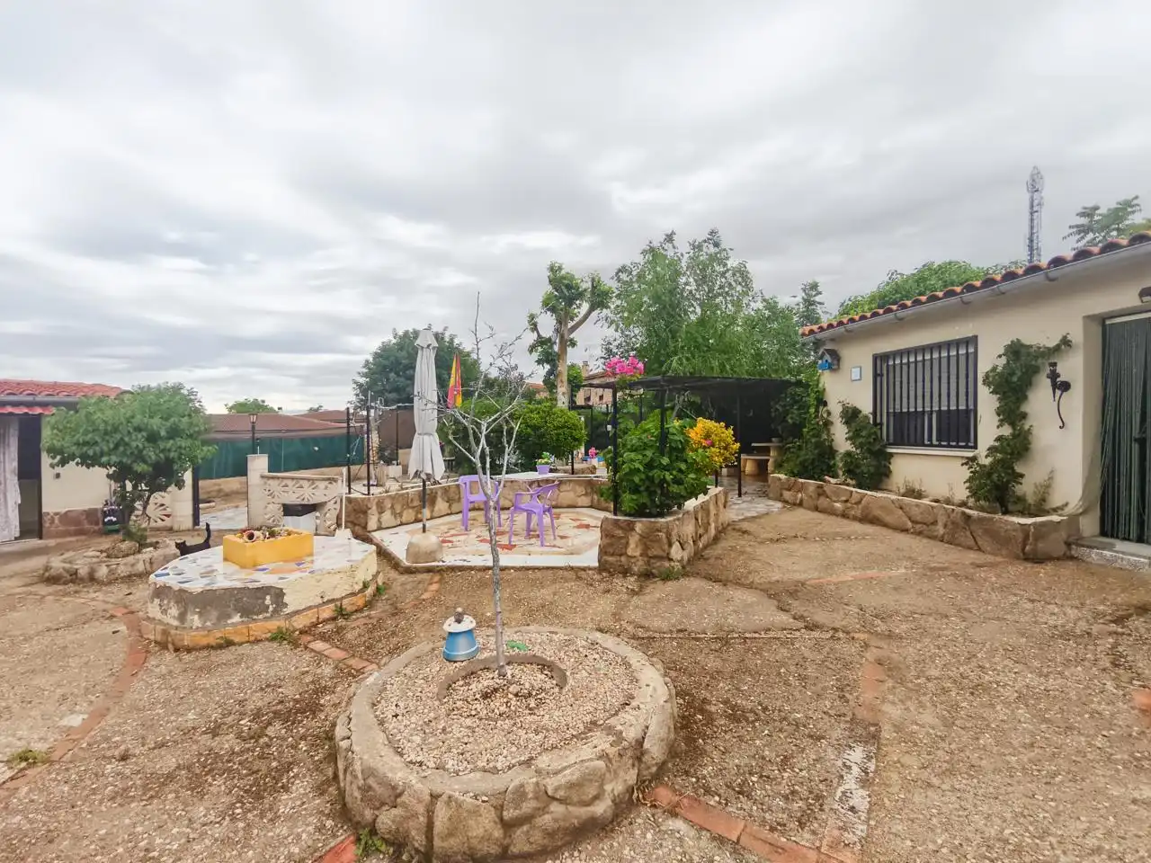 Jardín de Casa o chalet en venta en Barajas de Melo con Aire acondicionado, Calefacción y Jardín privado
