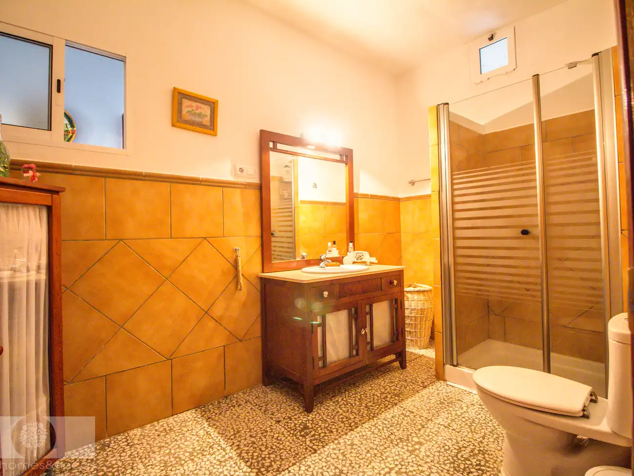 Bathroom of Country homes for sale in Gibraleón  with Furnished