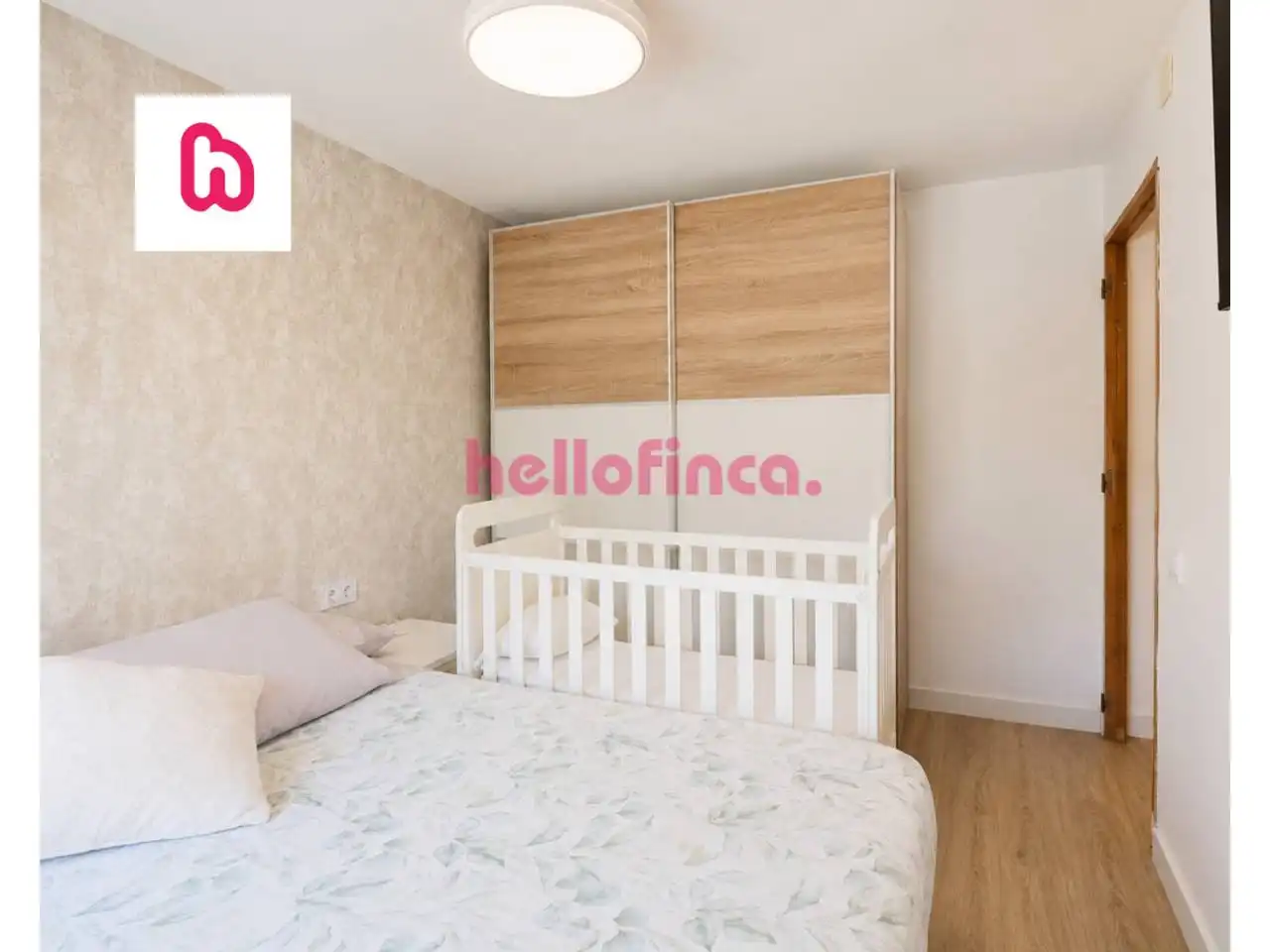 Chalet con jardín en venta en Calle Penedès, imagen 9