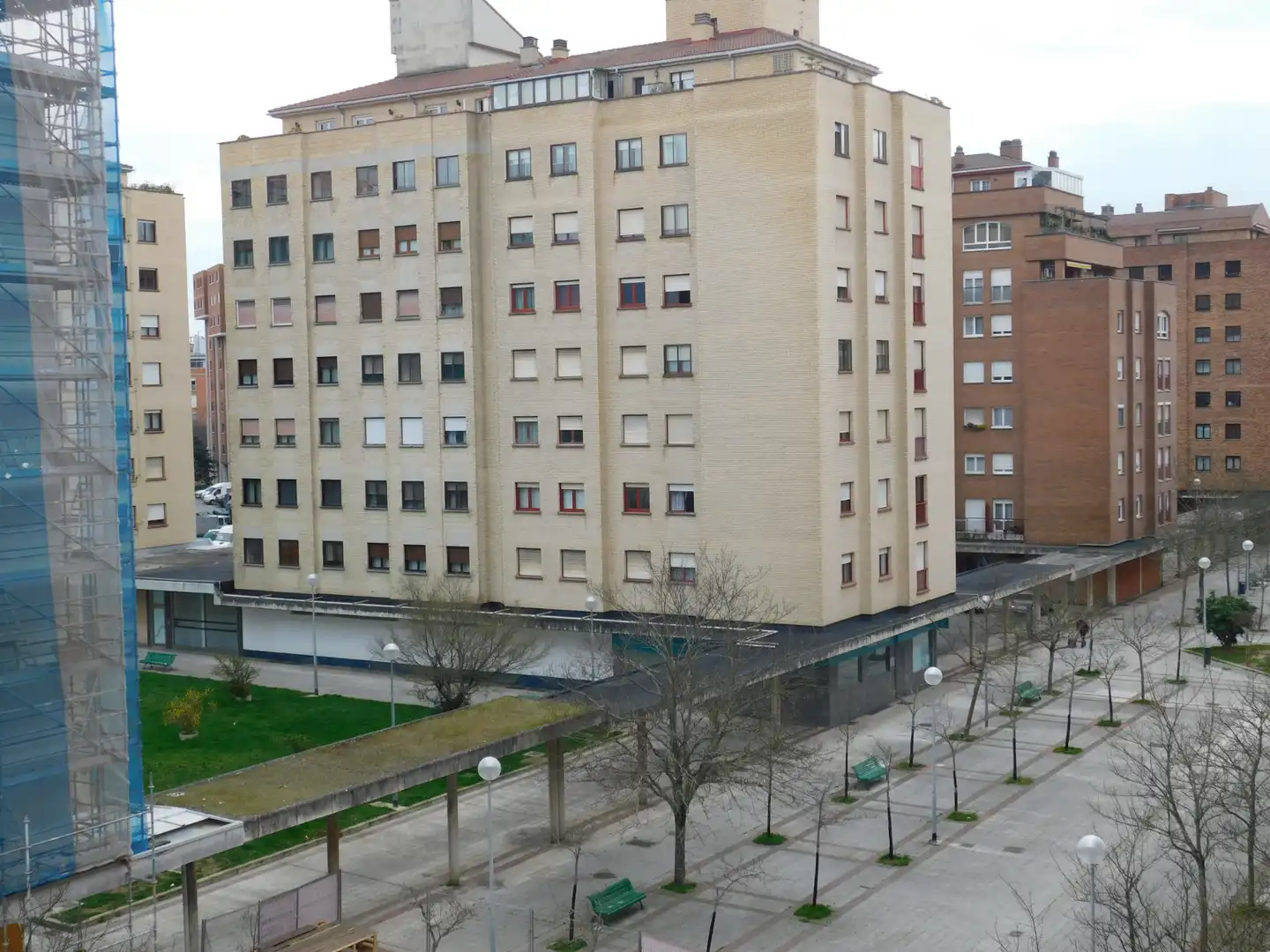 Vista exterior de Pis en venda en  Pamplona / Iruña amb Calefacció, Parquet i Terrassa