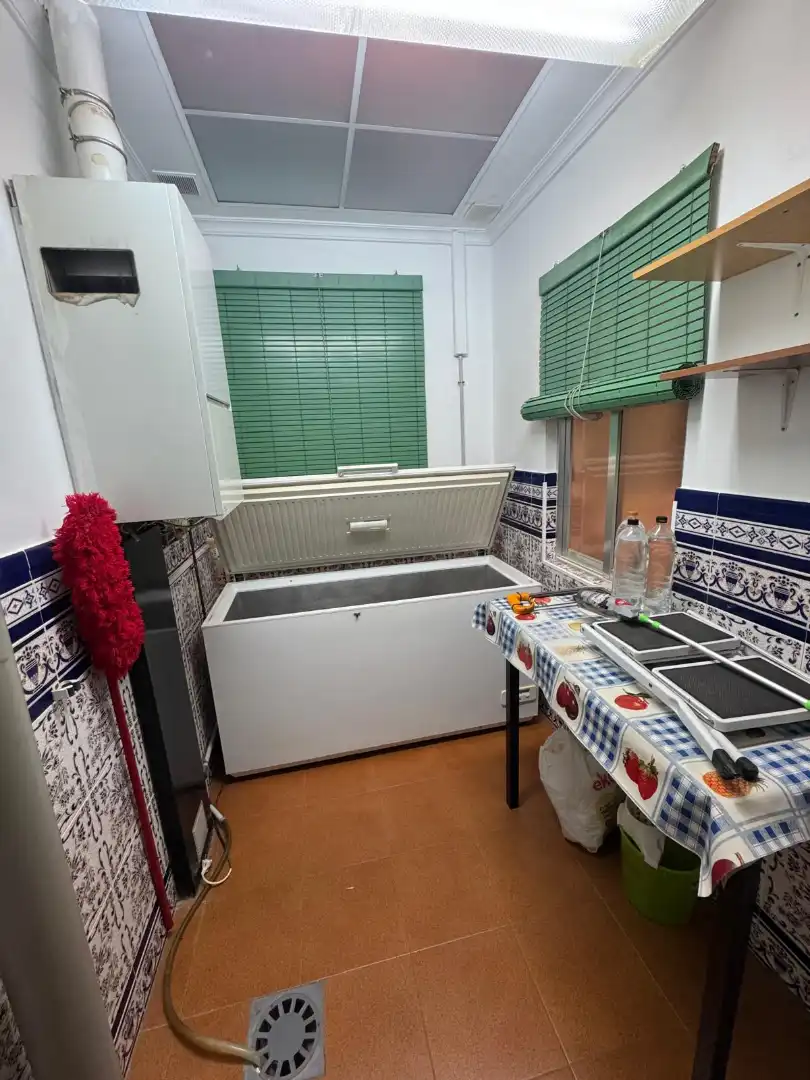 Cocina de Casa o chalet en venta en Alcázar de San Juan con Aire acondicionado, Calefacción y Terraza