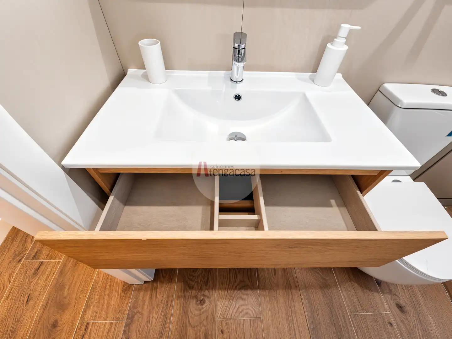 Baño de Piso de alquiler en Madrid con Aire acondicionado, Calefacción y Parquet