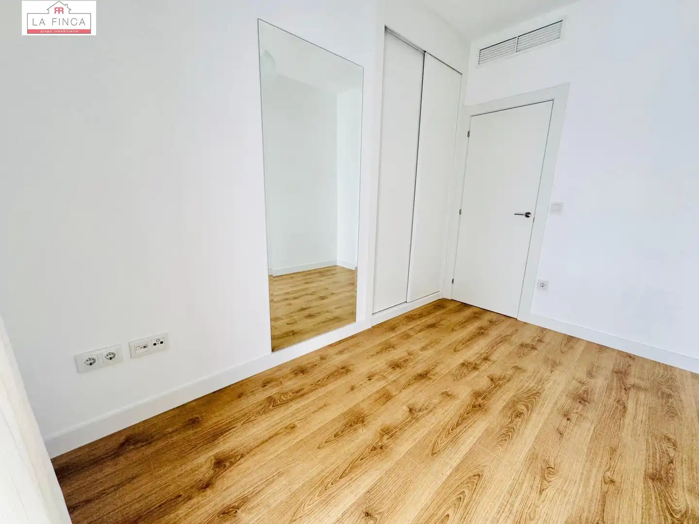 Piso de alquiler en Perchel Norte