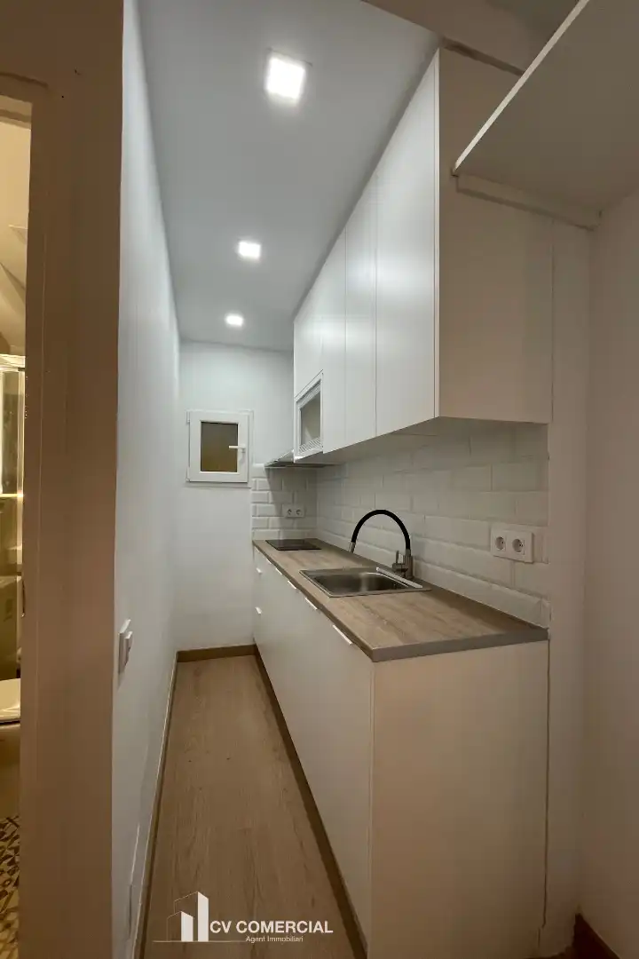 Kitchen of Office for rent in Barcelona