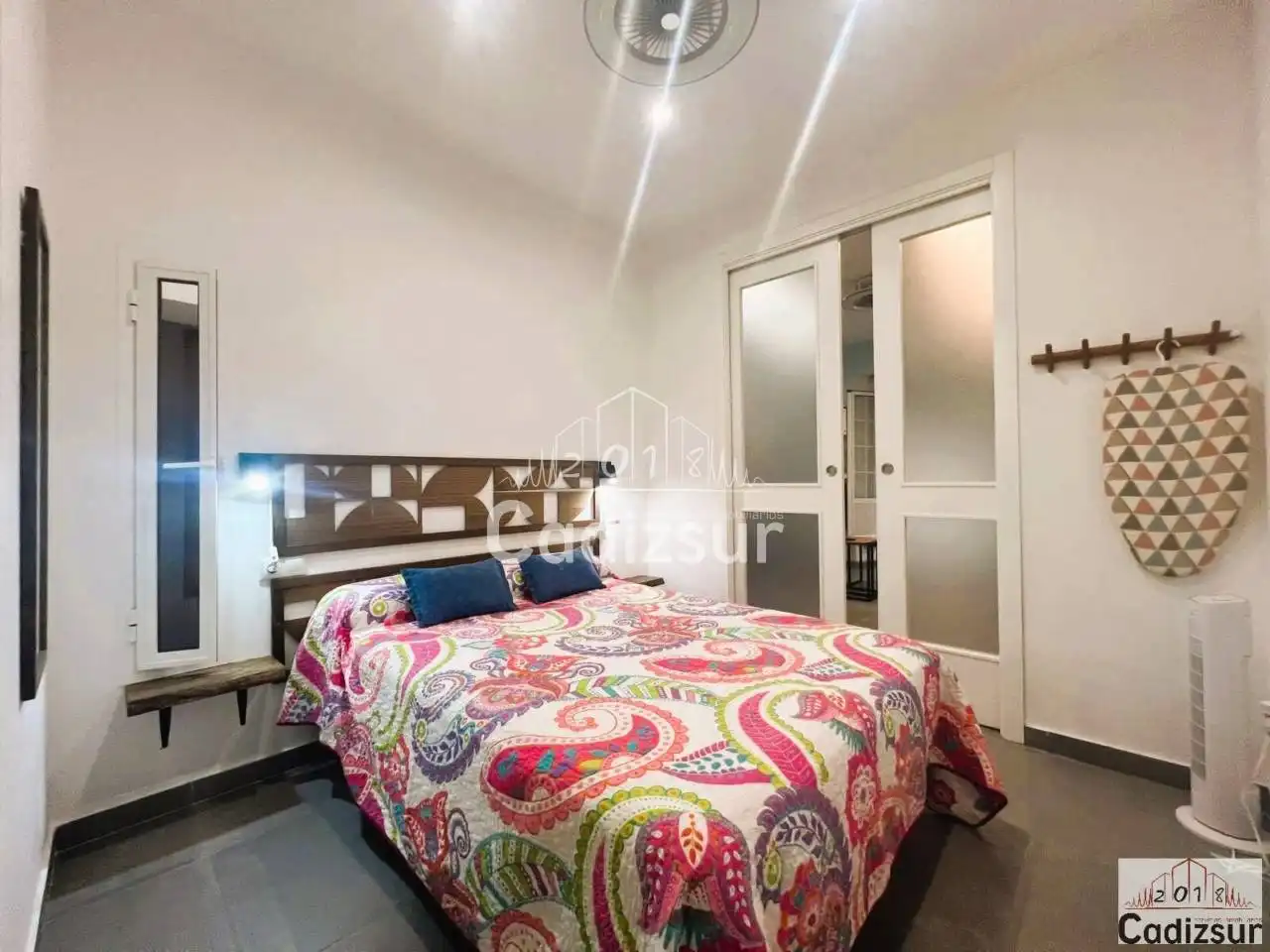Dormitori de Apartament en venda en Cádiz amb Moblat i Balcó