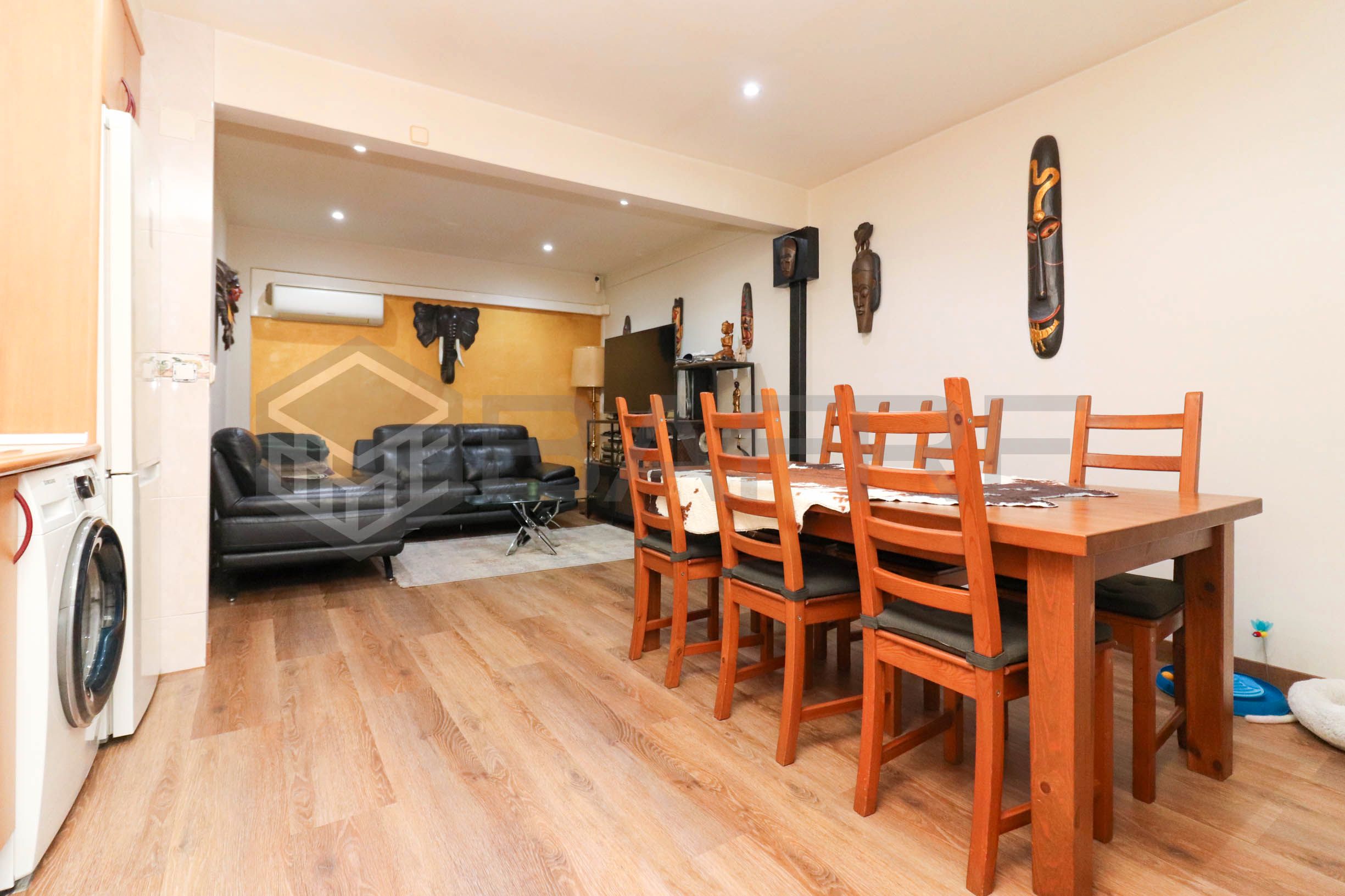 Flat for sale in  Madrid Capital  with Heating and Terrace