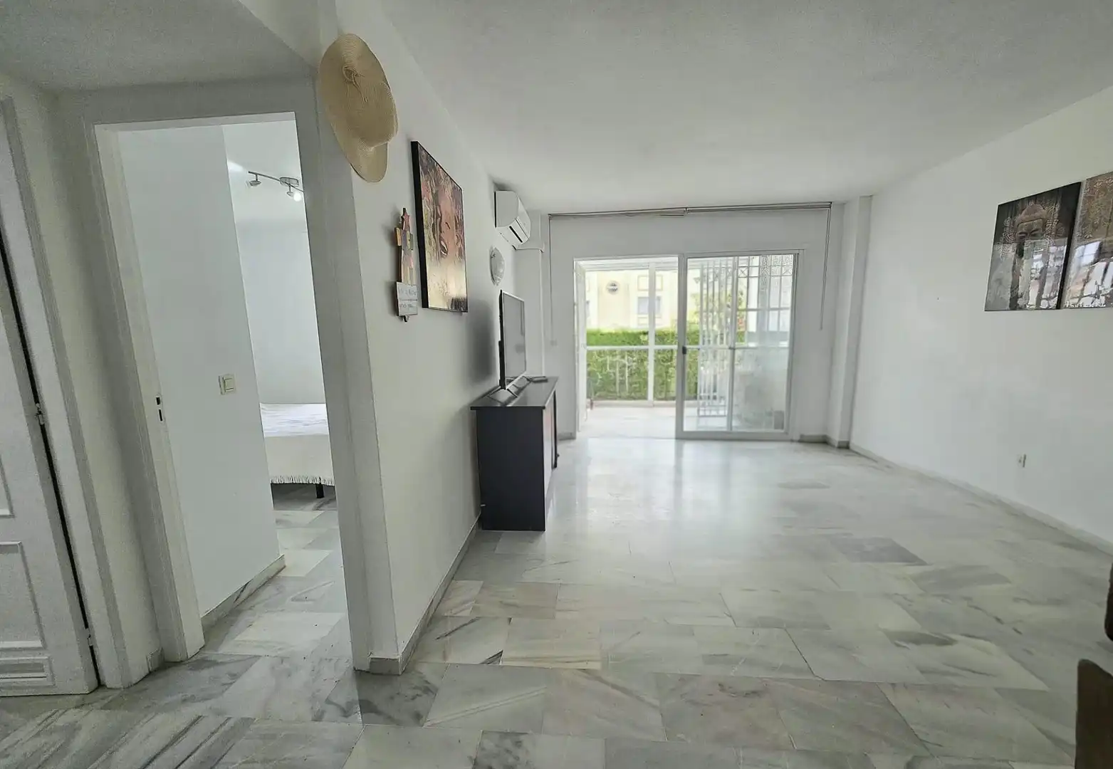 Wohnung zum Verkauf in Torremolinos mit Terrasse, Möbliert und Gemeinschaftspool