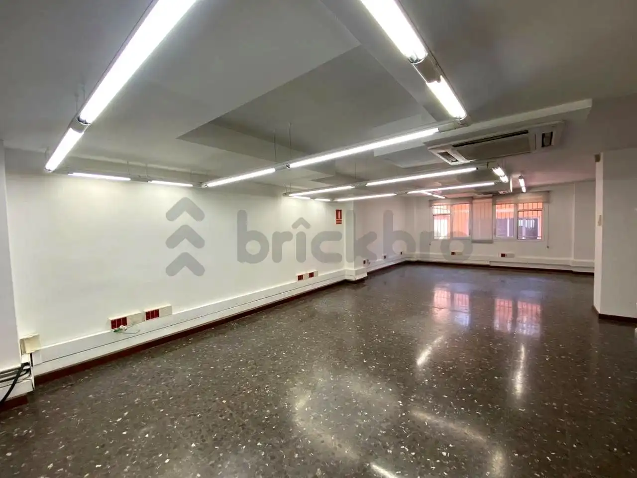 Oficina en venta en Barcelona con Aire acondicionado y Calefacción